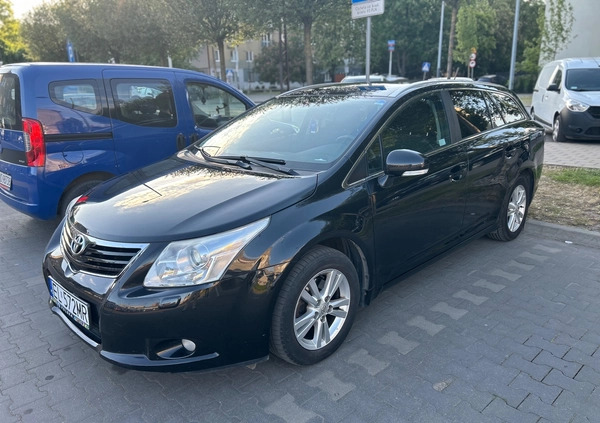 Toyota Avensis cena 32900 przebieg: 158000, rok produkcji 2010 z Łódź małe 191